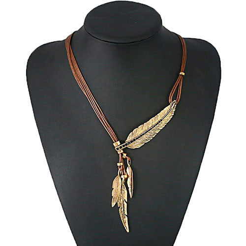 Bohemian Style Feather Necklace - Zana Horse - 10